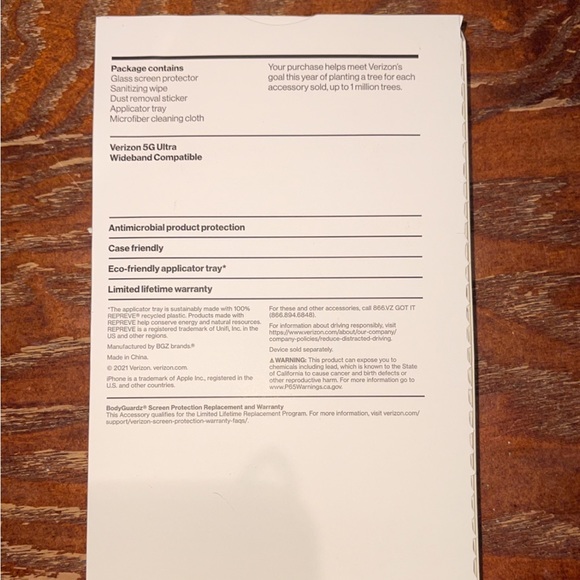 iPhone 5.4in Glass Screen Protector - Picture 2 of 2